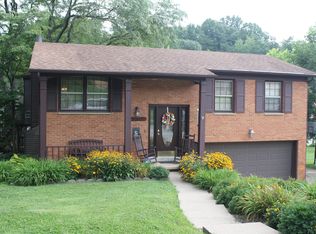 6843 Valley Brook Dr, Charleston, WV 25312
