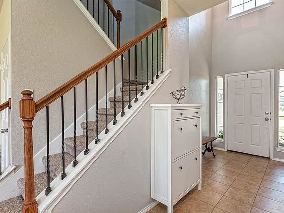 4th image of 6625 Cascade Dr