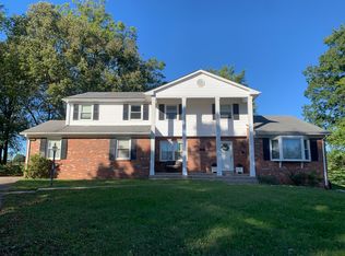 148 Woodlark Rd, Versailles, KY 40383