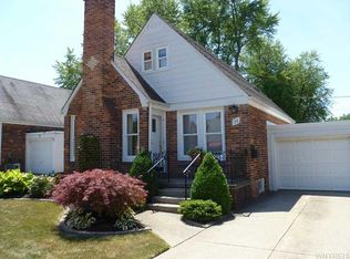 36 Vernon Dr, Cheektowaga, NY 14225