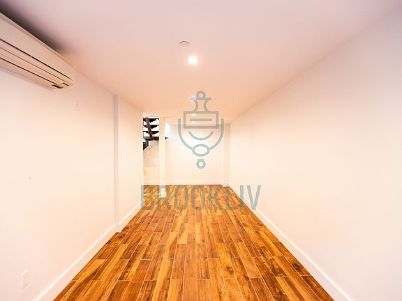 4th image of 135 Prospect Ave #1L