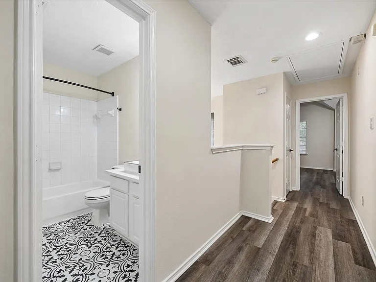 7 Wineberry Pl — Photo 16