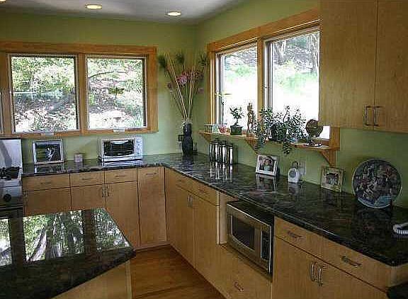 5th image of 914 Terrace Mountain Dr