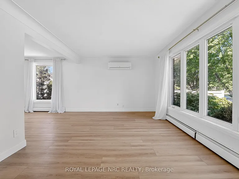 268 Henrietta St — Photo 10