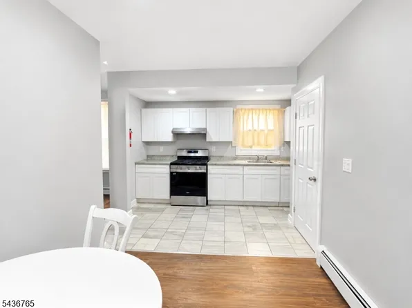 427 Totowa Ave Floor 2, Paterson, NJ 07502
