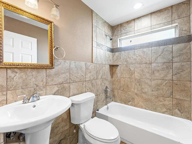 8221 Brockton St #B — Photo 3