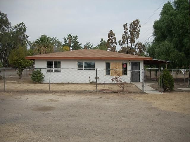 2nd image of 23766 Hemlock Ave