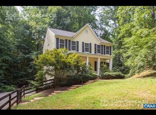 305 E Monacan Dr, Charlottesville, VA 22901