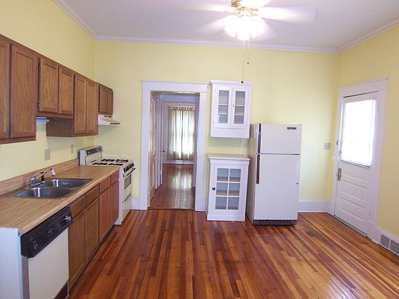 View of kitchen from LR door
