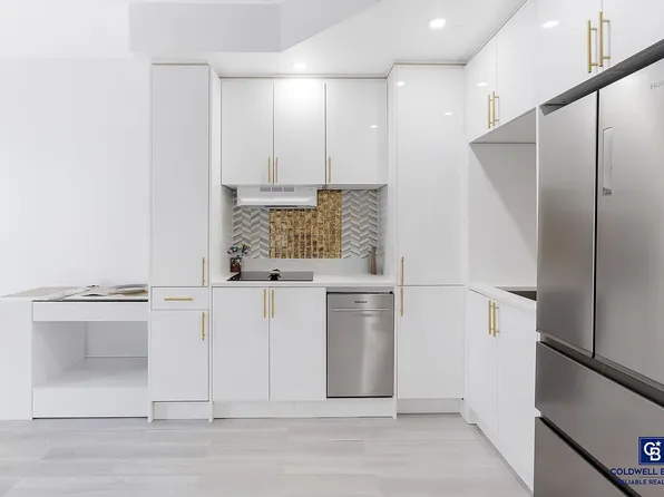 2805 Ocean Pkwy APT 2C, Brooklyn, NY 11235