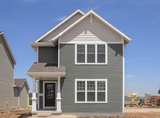 475 Savannah Dr, Oregon, WI 53575