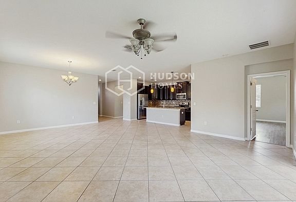 4th image of 13846 Reindeer Cir