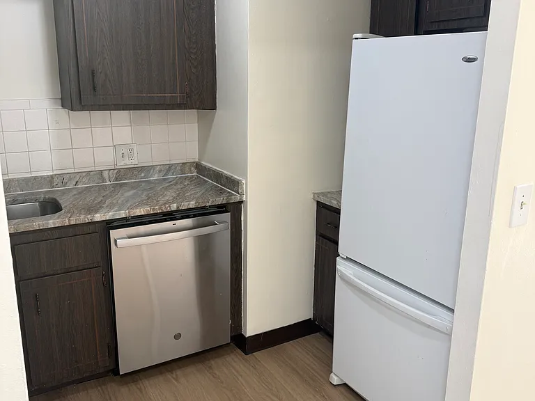 83 Central Ave #8 — Photo 9