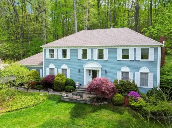 19 Laura Ln, Morris Twp., NJ 07960