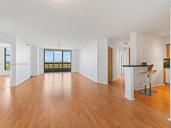 2nd image of 3400 NE 192nd St APT 1506