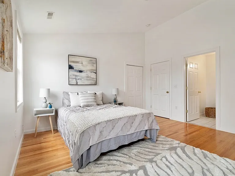 9 Grove St #1 — Photo 18