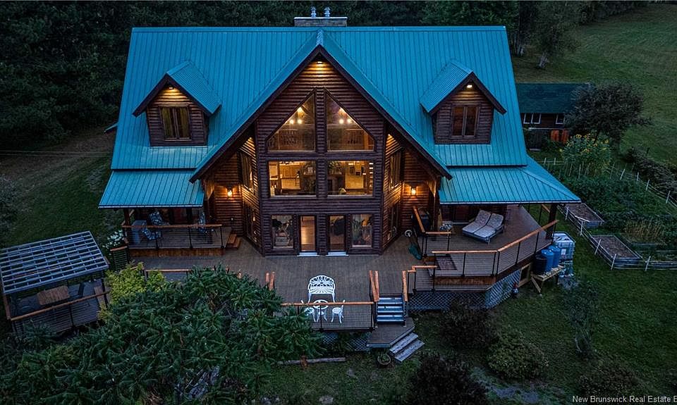 1st image of 30 Lee Ln