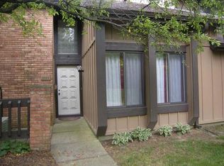 6023 Buggy Whip Ln, Dayton, OH 45459