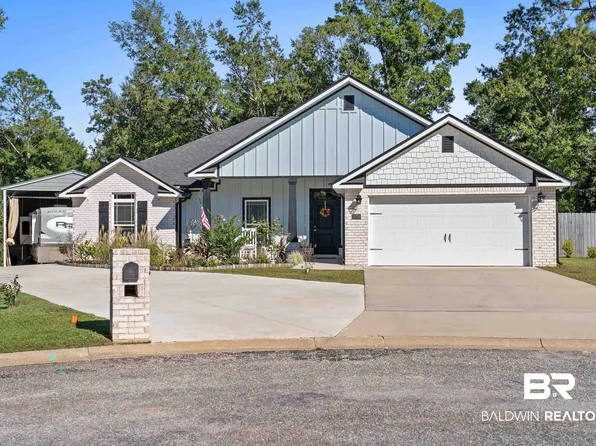 10728 Mahogany Ln, Lillian, AL 36549