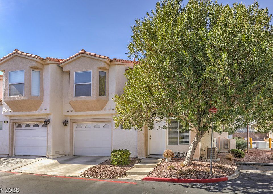1st image of 4029 Castle Cove Dr