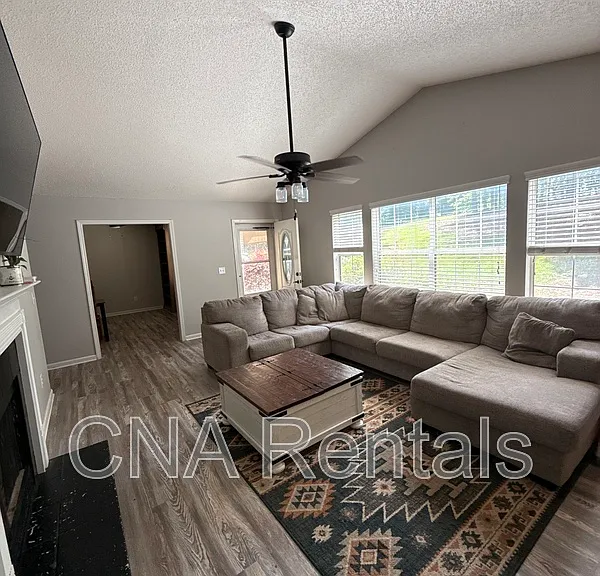 229 Old Carrollton Rd — Photo 5