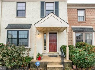 140 Bradbury Rd, Brookhaven, PA 19015