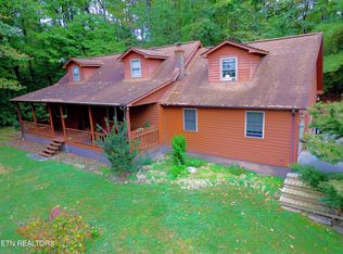 306 Mountain Rd, New Tazewell, TN 37825