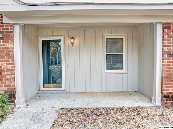 2nd image of 211 S Elton Cir