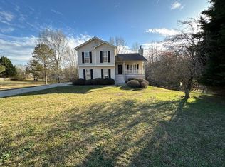 2922 Sam Calvin Dr, Dacula, GA 30019