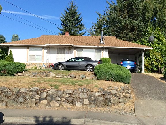 3rd image of 2951 39th Ave NE