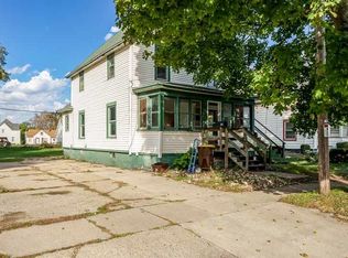 226 S Harrison Ave, South Beloit, IL 61080