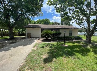 13224 Grand Terrace Dr, Grand Island, FL 32735