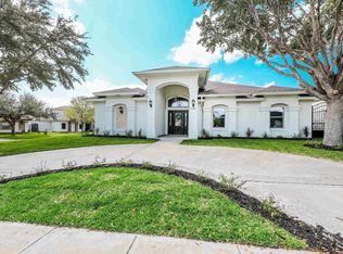 6631 Grande Bay Dr, Laredo, TX 78041