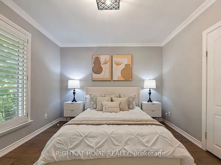 40 Catalina Dr — Photo 29