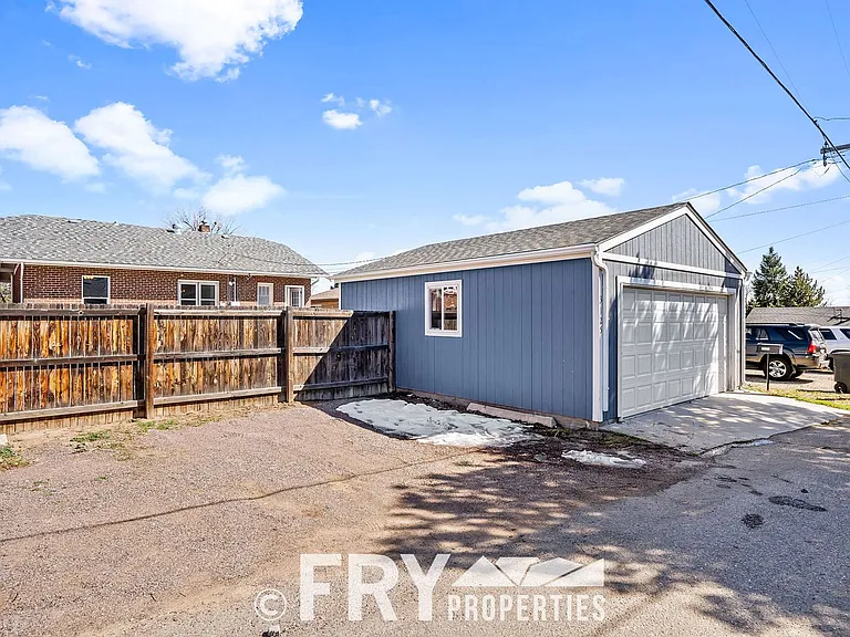3125 Sheridan Blvd — Photo 28