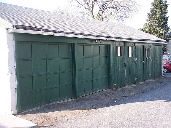 5 car garage