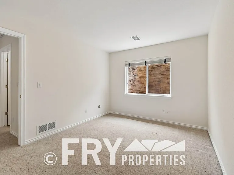 12975 W 77th Dr — Photo 18