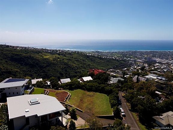 3rd image of 4967 Maunalani Cir #A