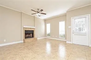 1 bed, 1.5 bath, 1032 sqft, $1,550 — Photo 4