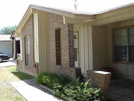 2nd image of 5606 KINGSWOOD DR