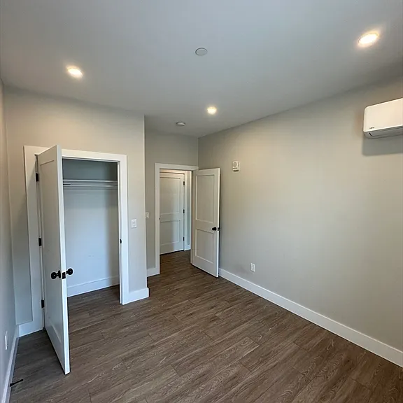 58 River St #6 — Photo 10