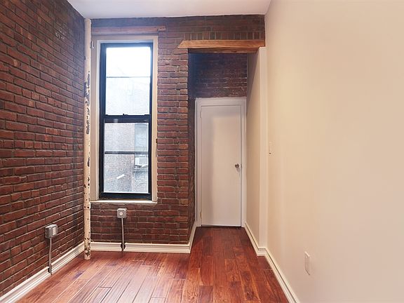 4th image of 53 Monroe St APT 11