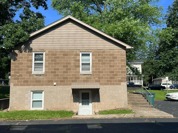 603 Union St, Valparaiso, IN 46383