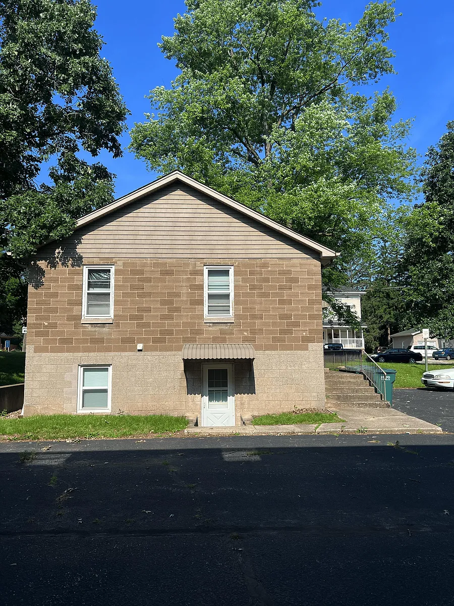 Building Photo - 603 Union St