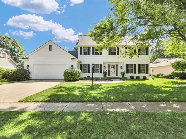 2314 Firethorn Ln, Champaign, IL 61822