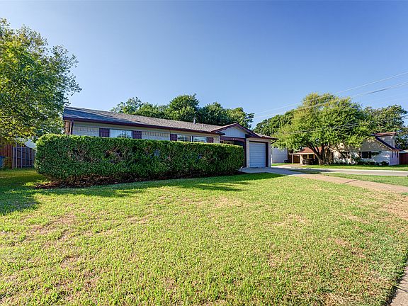 2nd image of 2906 Windmill Ln