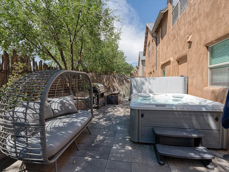2180 W Alameda St #24 — Photo 3