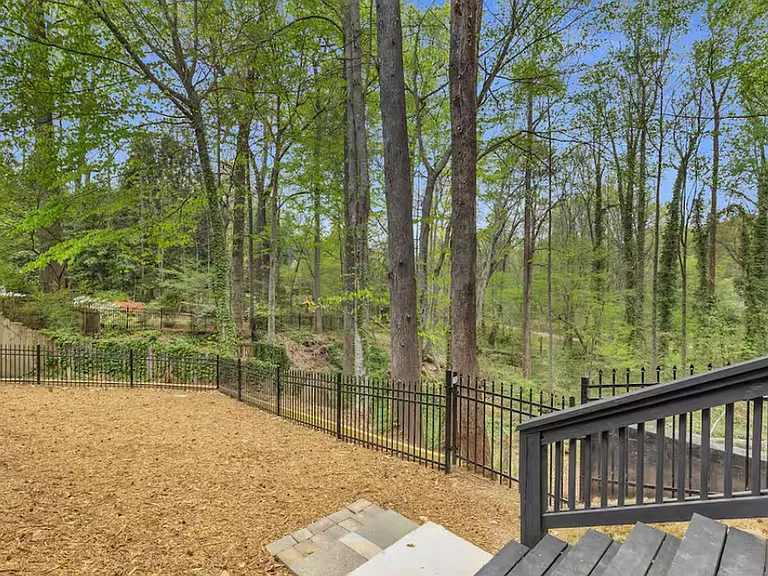 5390 Harrowood Ln — Photo 35
