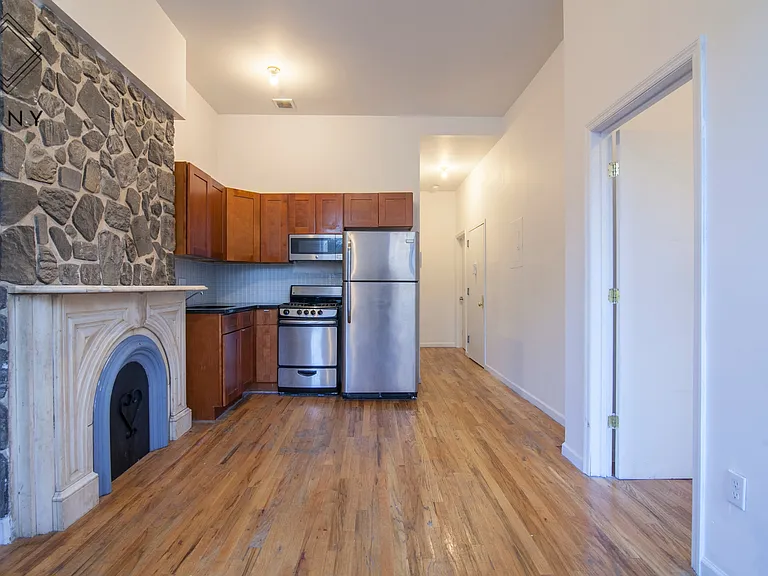 444 Lafayette Ave #3A — Photo 4