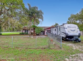 6085 Lord St, Mims, FL 32754